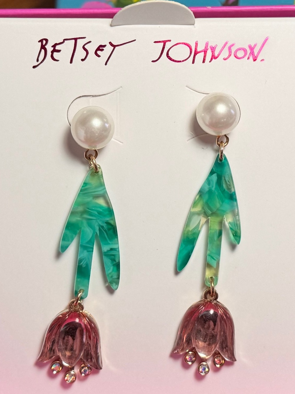 NWT Betsey Johnson Green & Pink Floral Dangle Earrings - Picture 2 of 4